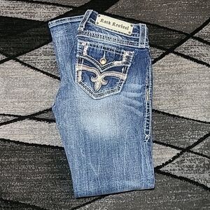 ROCK REVIVAL EMBROIDERED SEQUINS ANKLE SKINNY MID-RISE DENIM JEAN